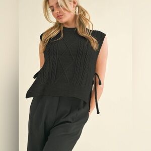 &Merci Black Cable Knit Sleeveless Sweater NWT Medium